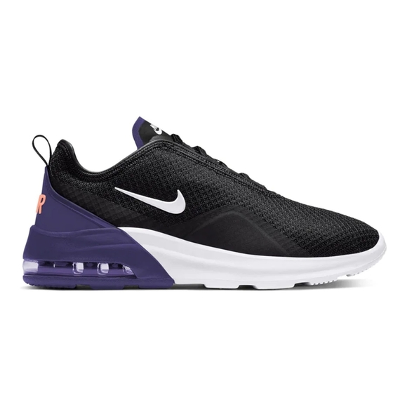 Nike Shoes - Nike Air Max Motion 2